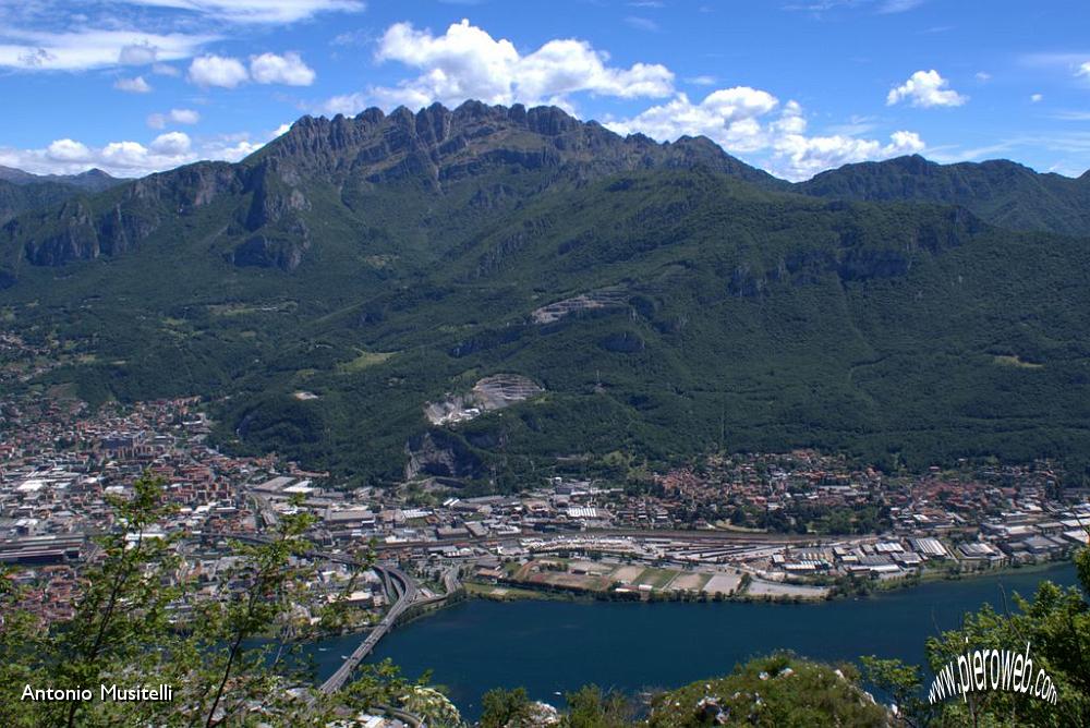 17 Lecco e Resegone.jpg